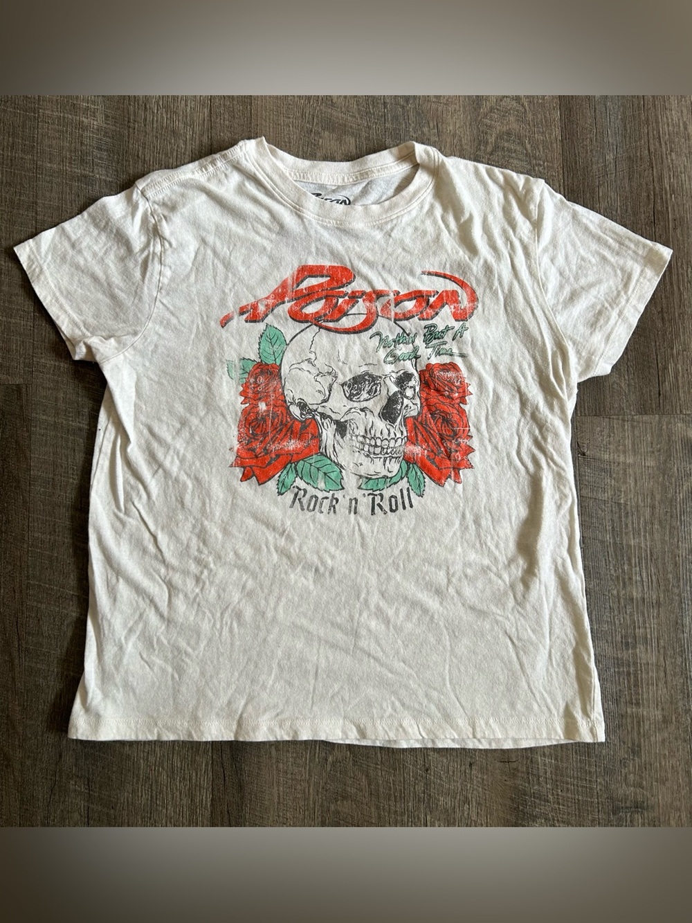 Poison 2023 Graphic Tee Women’s M | Rose Skull Rock N Roll T-Shirt